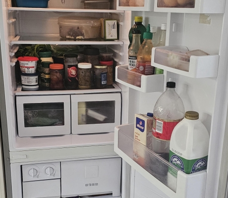SAMSUNG FRIDGE FREEZER - R2000 (C BENONI)