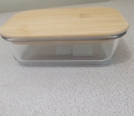 GLASS DISH WITH WOODEN LID - R30 (C BENONI)