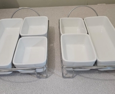 SET OF 2 SNACK DISHES ON STANDS - R50 (C BENONI)