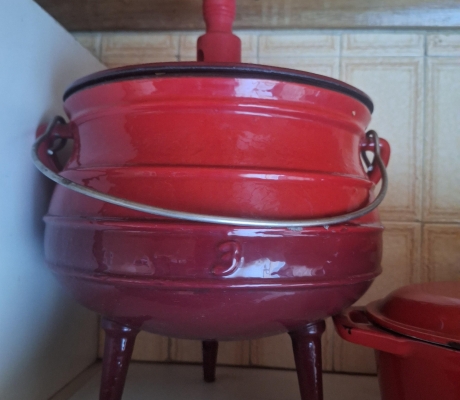 LK POTJIE - BRAND NEW