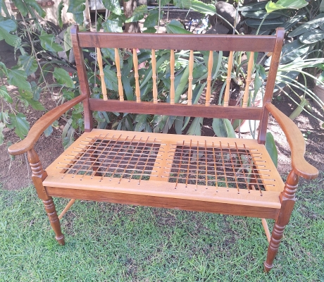 RIEMPIES BENCH