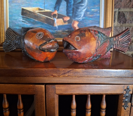 2 X WOODEN FISH ORNAMENTS