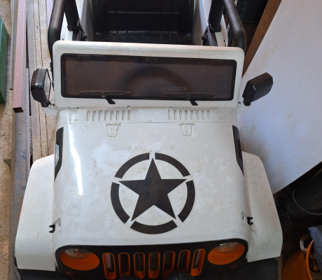 (136- S/OORD OB)- KIDS WRANGLER JEEP- R 1500