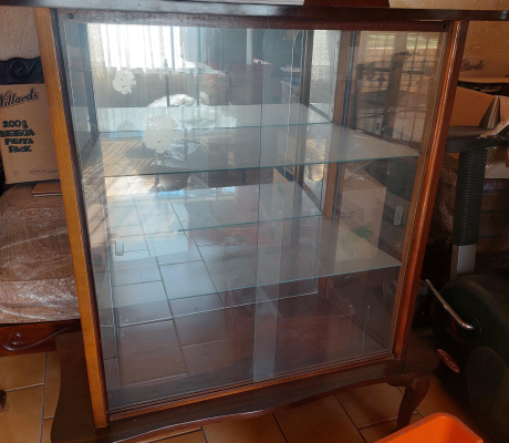 (86- S/OORD H)- VINTAGE GLASS DISPLAY CABINET- R 1200