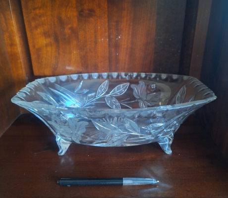 (Brakpan ) - GLASS BOWL  ON OFFER