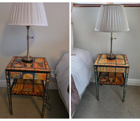 (LF28) 2 bright laminated bedside tables