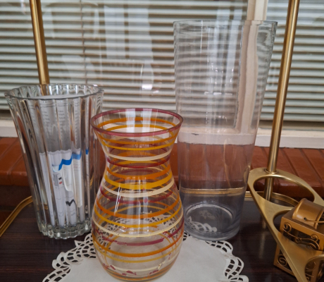 (ALB - 9) SET OF 3 VASES   R70