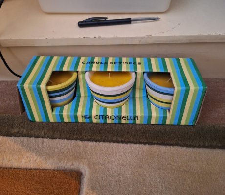 (ALB - 32) CITRONELLA CANDLE SET  R30