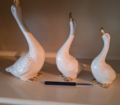 (ALB - 40) 3 DUCK ORNAMENT SET  R80