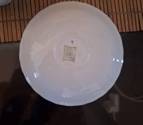 (ALB - 65) 10 CUPS AND SAUCERS  R200