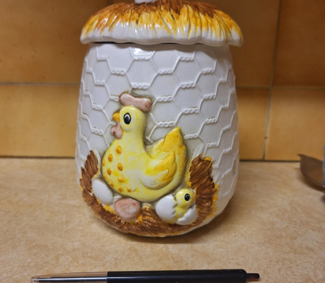 (ALB - 162) CERAMIC JAR  R50