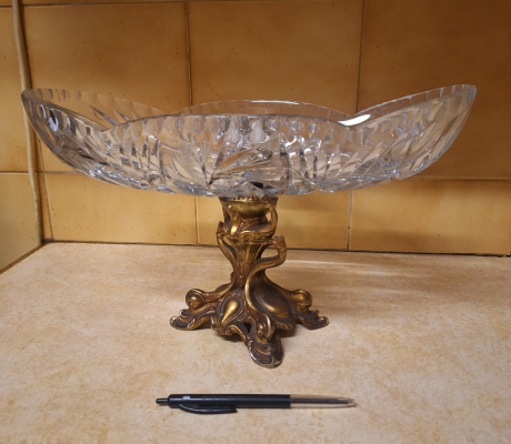 (ALB - 163) BRASS FOOTED GLASS BOWL  R300
