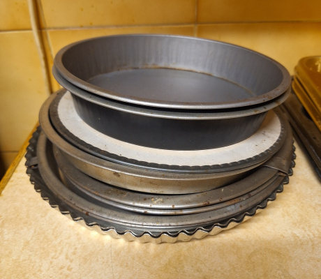 (ALB - 165) BAKING WARE  R100
