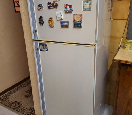 (ALB - 171) WHITE FRIDGE FREEZER  R750