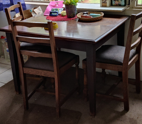 (Brakpan ) - Table and four chairs (back verandah)  R 1200