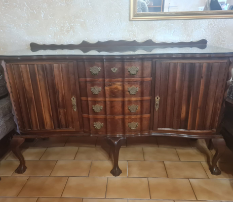 (114- S/OORD H)- BALL AND CLAW SIDEBOARD- R 2500