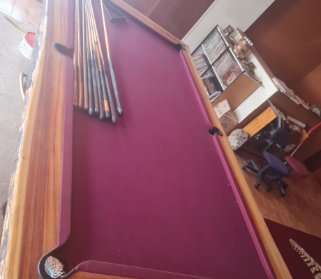 (H 32- S/OORD)- BILLIARD TABLE- R 10000