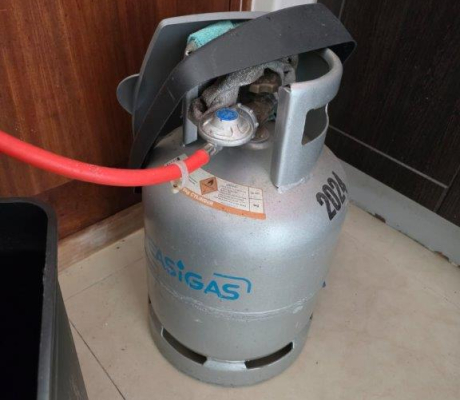 (BI46) 9Kg gas cylinder
