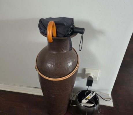 (BI15) Large Vase