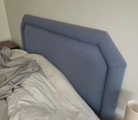 (BI33) king size headboard
