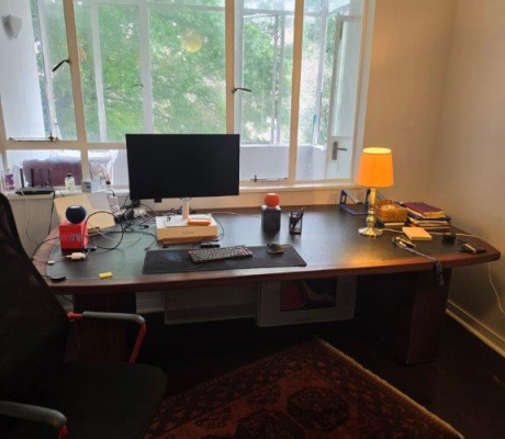 (BI18) Large Office desk