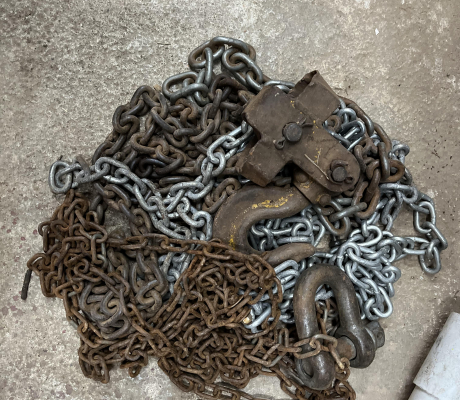 (99- SUIDEROORD)- CHAIN HOIST- R 200