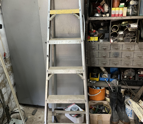 (144- S/OORD OB)- ALUMINIUM LADDER - R 350