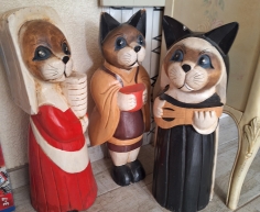 3 X CAT ORNAMENTS