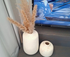 SET OF WHITE CERAMIC VASES - R100 (S SANDTON)