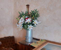 (99- S/OORD H)- ARTIFICIAL FLOWERS IN POT- R 50