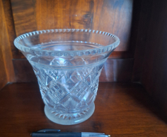 (Brakpan ) - GLASS VASE ON OFFER