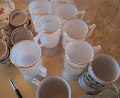 (ALB - 172) IRISH MUGS X 9 R200