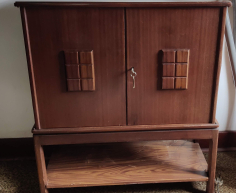 (Brakpan ) - TV cabinet  R 500
