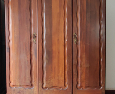(Brakpan ) - Wardrobe 1  R 1500
