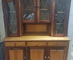 (H 56- S/OORD)- DINING ROOM SUITE WITH SIDEBOARD- R 18000