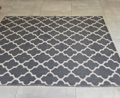 1 X 2 M RUG FROM CONTINENTAL LINEN  (EOA)