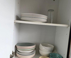 (BI42) Variety of crockery