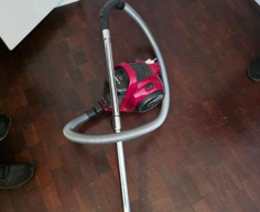 (BI25) Bosch vacuum