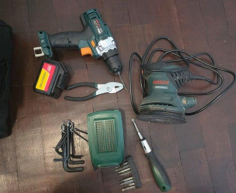 (BI28) Variety of tools