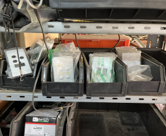 (94- SUIDEROORD)- VARIOUS ELECTRICAL ITEMS- R POD