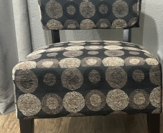 (ALB 25/4 - No:57) - Patterned slipper chair in shades of grey and brown. 