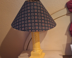 (ALB - 106) 2 X YELLOW BASE LAMPS  R200
